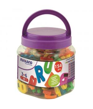 Magnetic Uppercase Letters (155 Pieces) / Jar