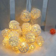 10 LED Rattan String Light Battery Operated - Warm White