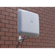 Outdoor WiFi Antenna Extender BAS-2307, 15 dB gain Flat Panel Extender up to Half-Mile for Dual Band 2.4/5 GHz routers with Detachable Antennas only